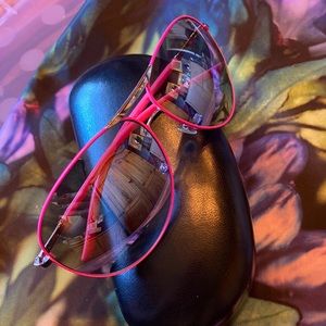 Hot pink Diesel Aviator sunglasses